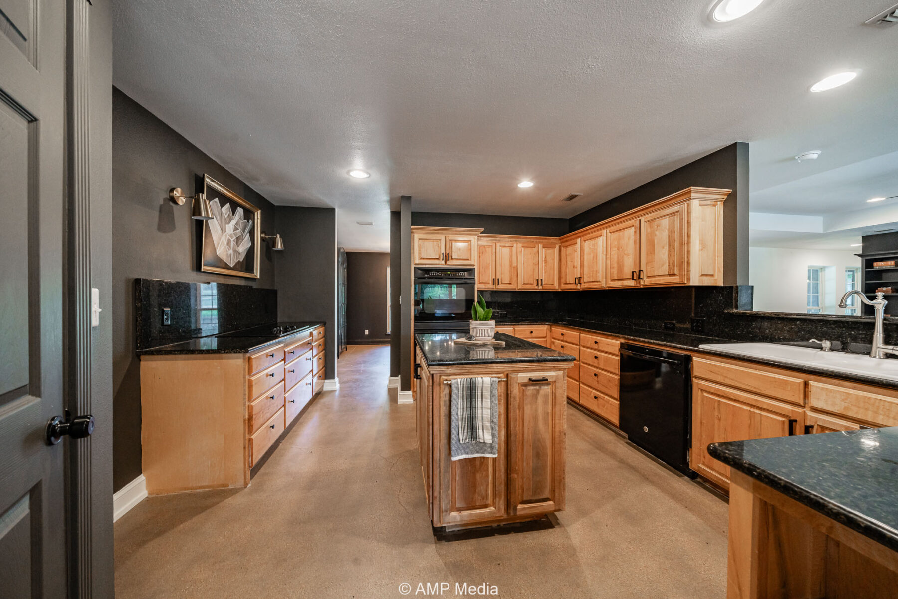 Property Photo 17 Property photograph 17