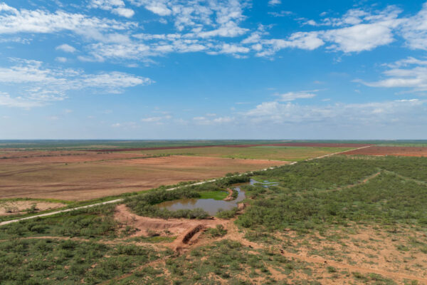 Property photograph 01