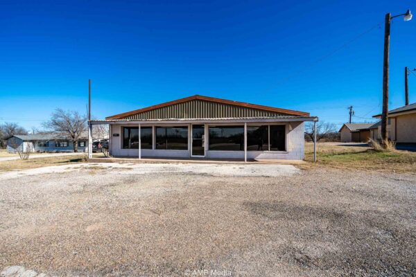 Property photograph 01