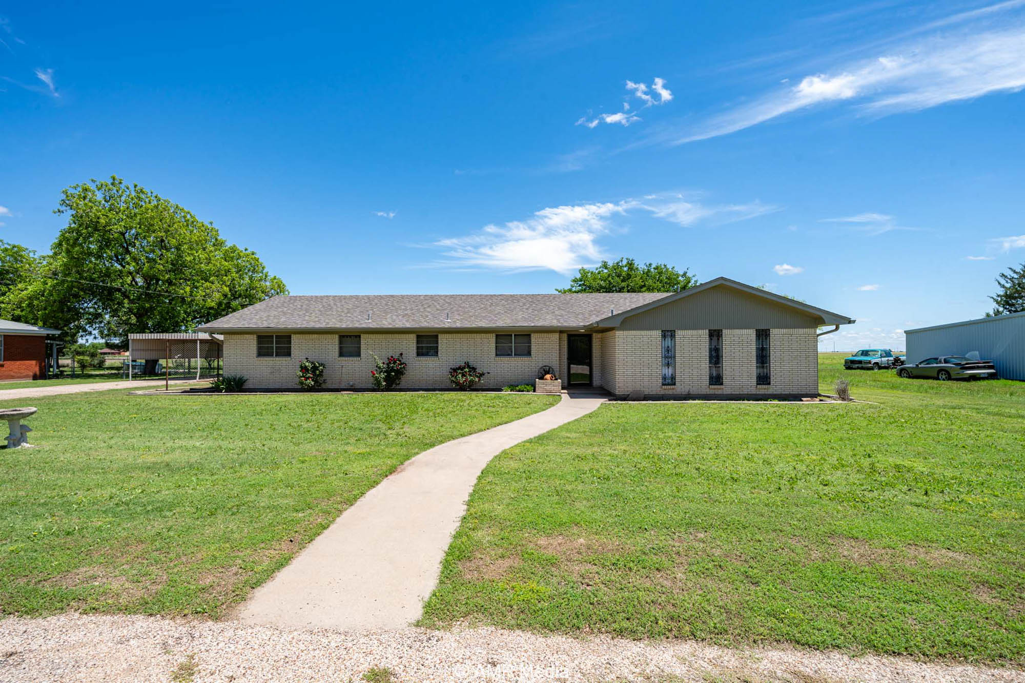 Property Photo 01 Property photograph 01