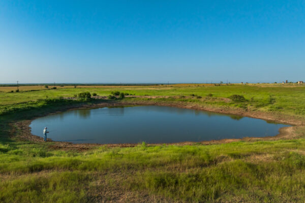 Property photograph 01