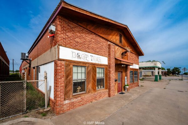 Property photograph 01