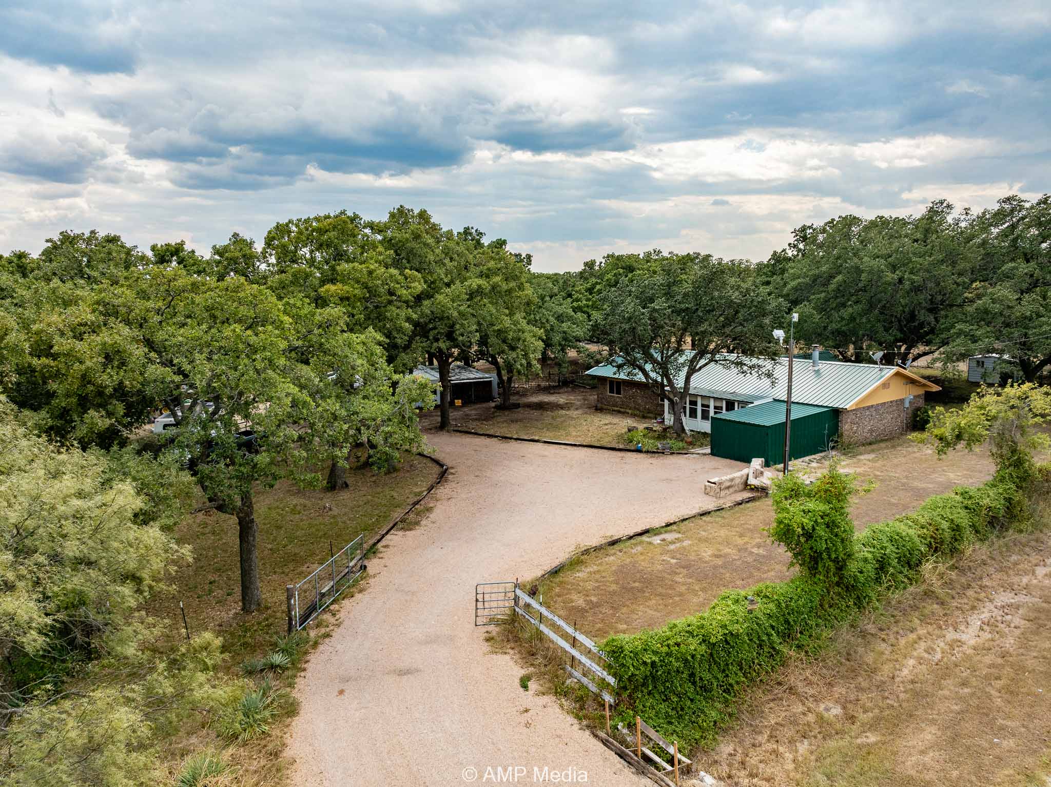 Property Photo 01 Property photograph 01