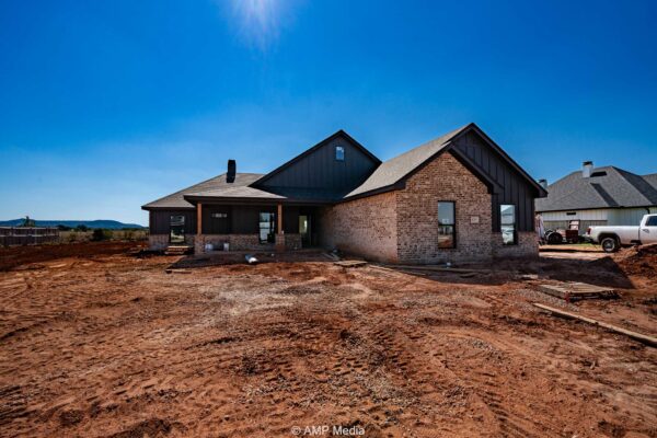 Property photograph 01