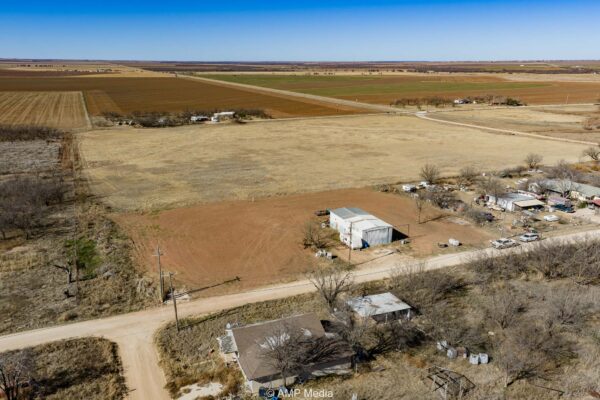 Property photograph 01