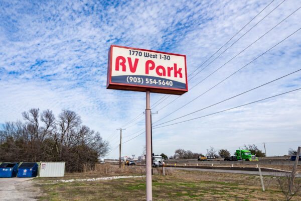 Property photograph 01