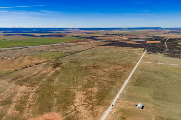 Property photograph 01