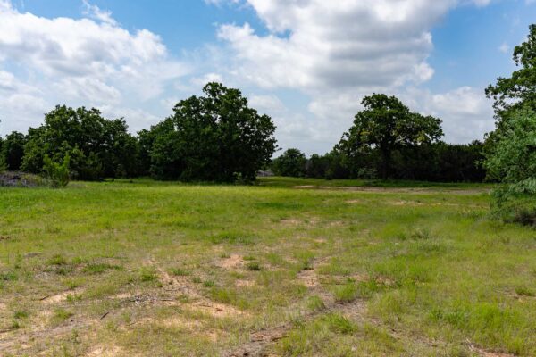 Property photograph 01