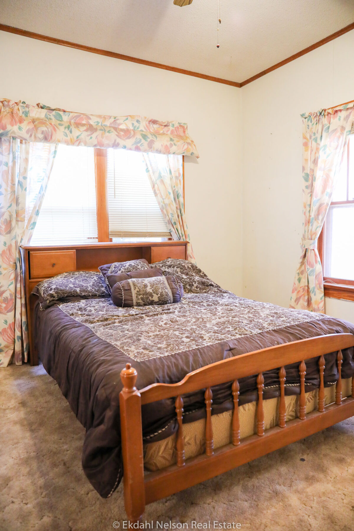 Property Photo 11 Property photograph 11