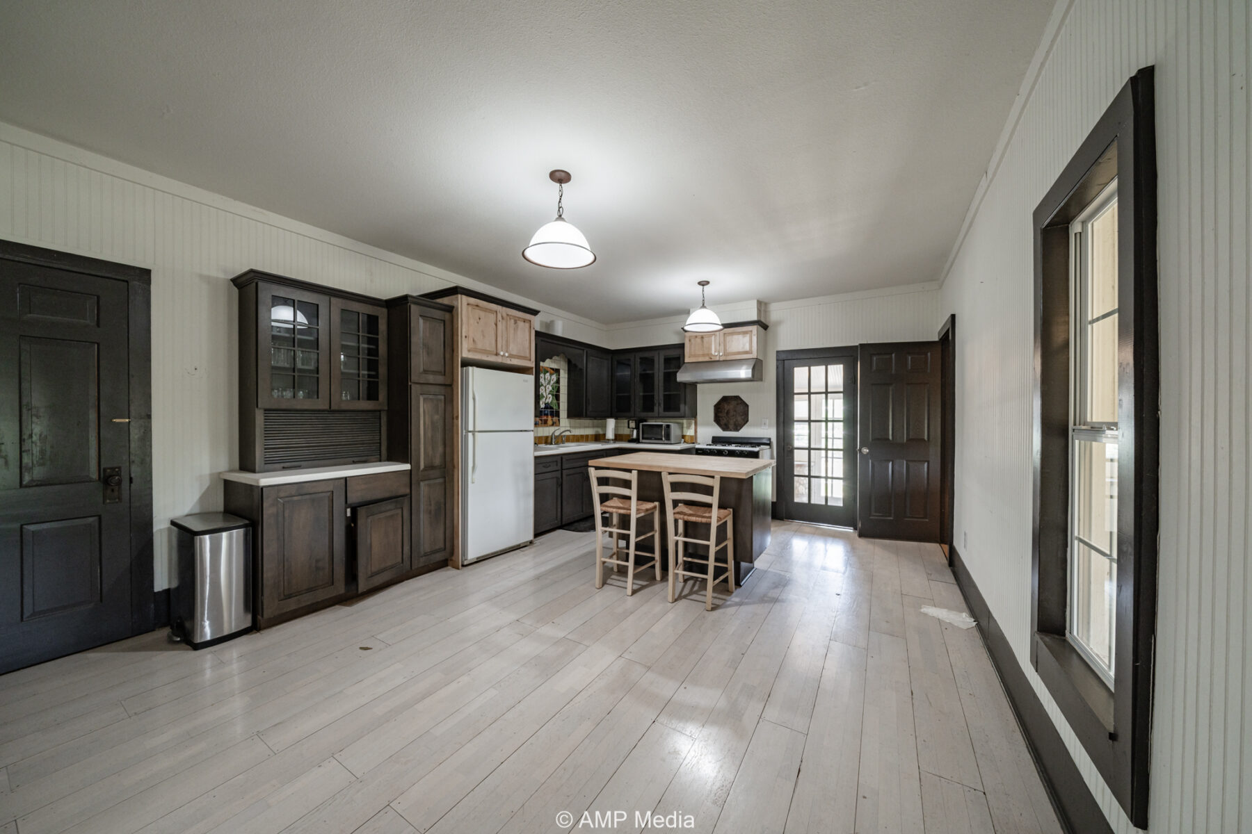 Property Photo 11 Property photograph 11