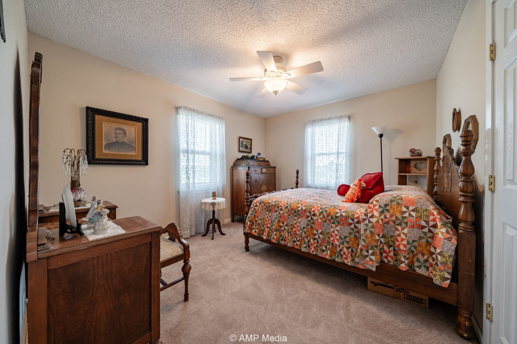 Property Photo 12 Property photograph 12