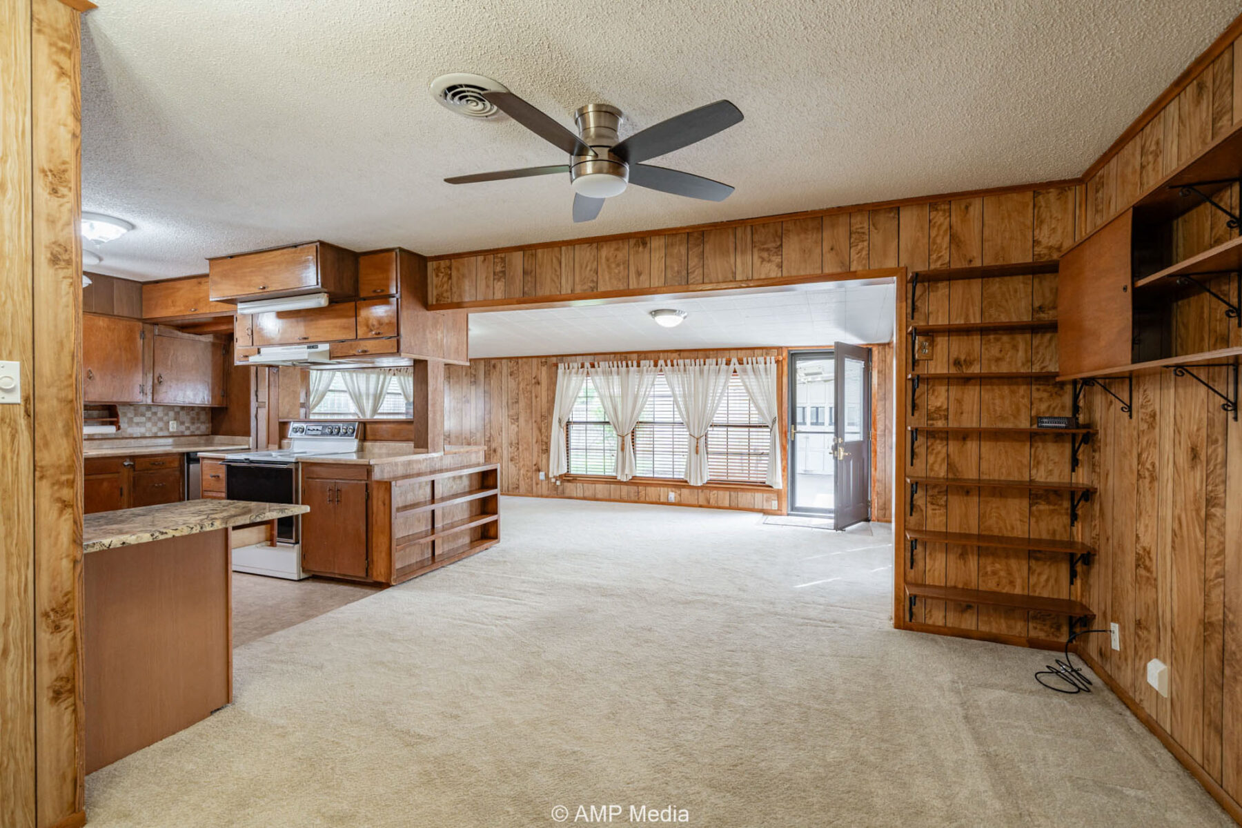 Property Photo 13 Property photograph 13