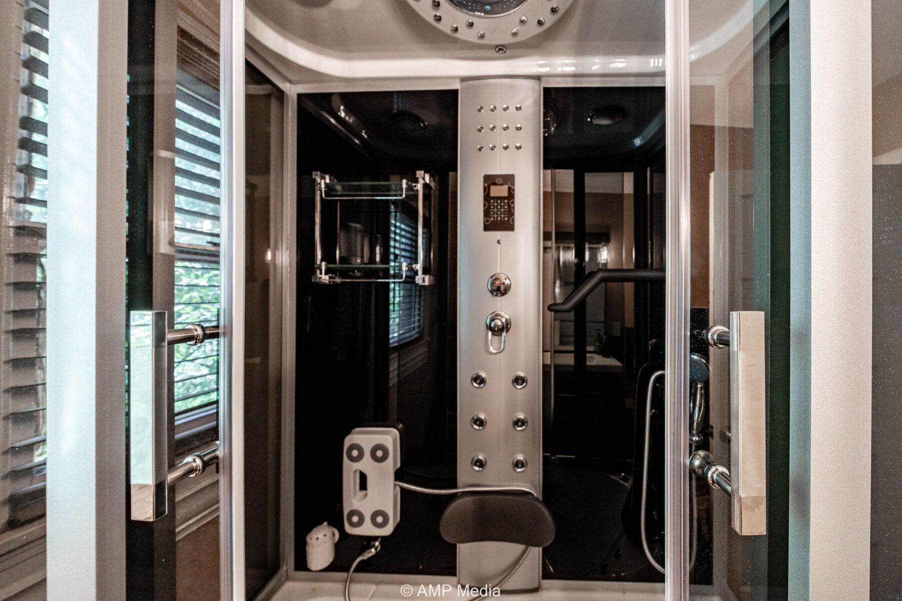 Property Photo 13 Property photograph 13