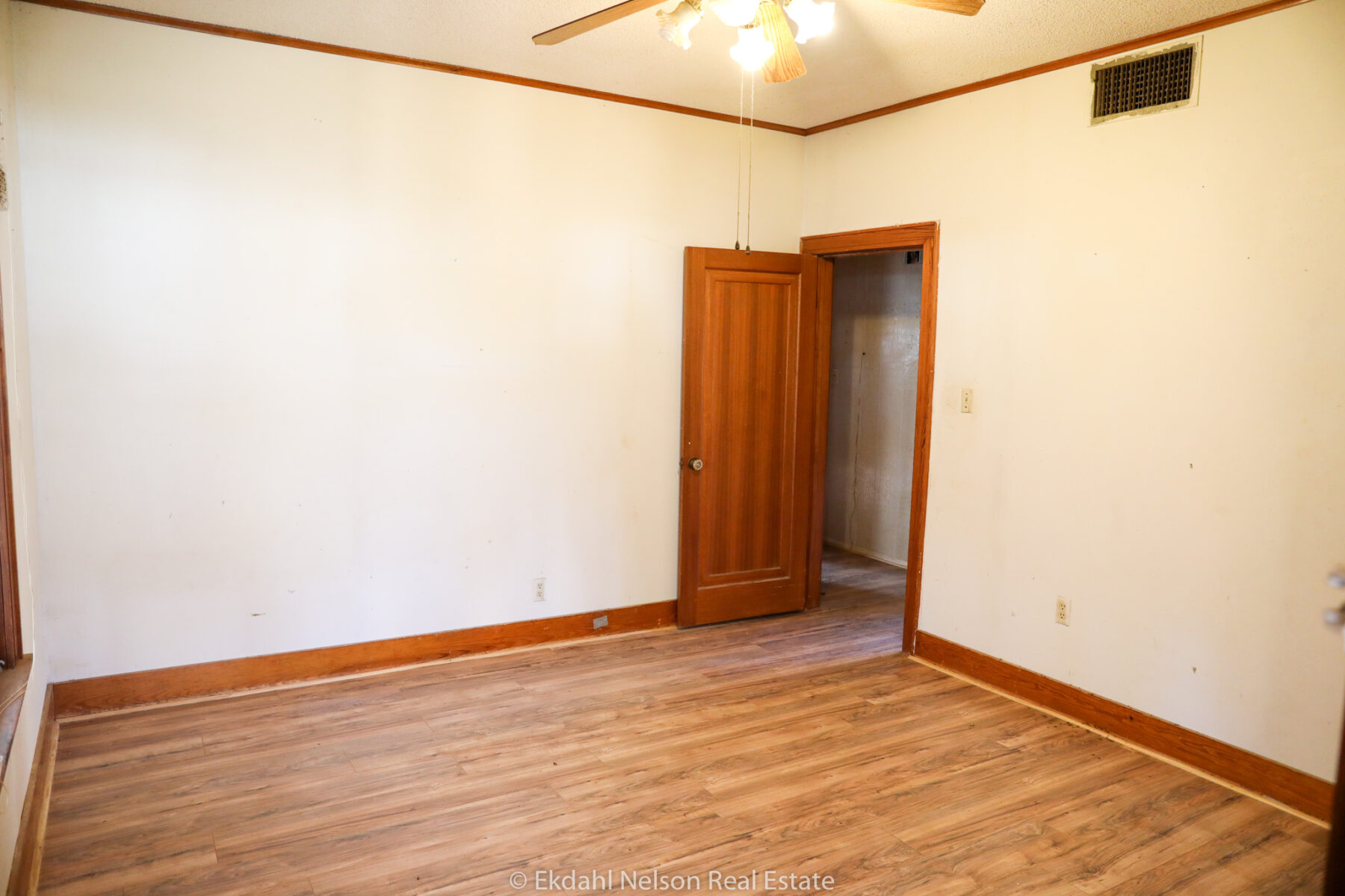 Property Photo 14 Property photograph 14