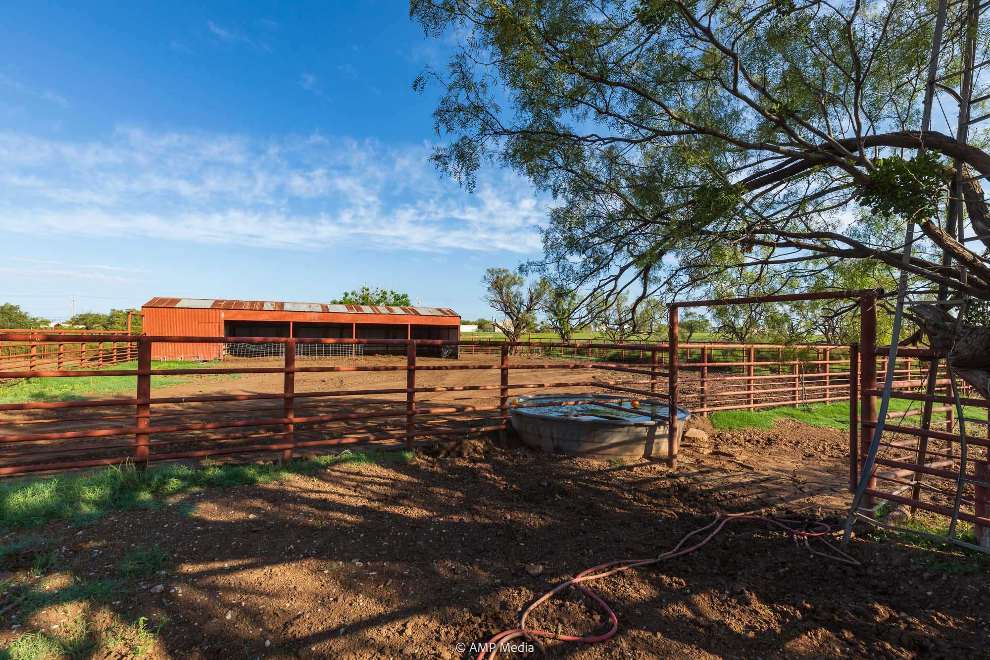 Property Photo 14 Property photograph 14