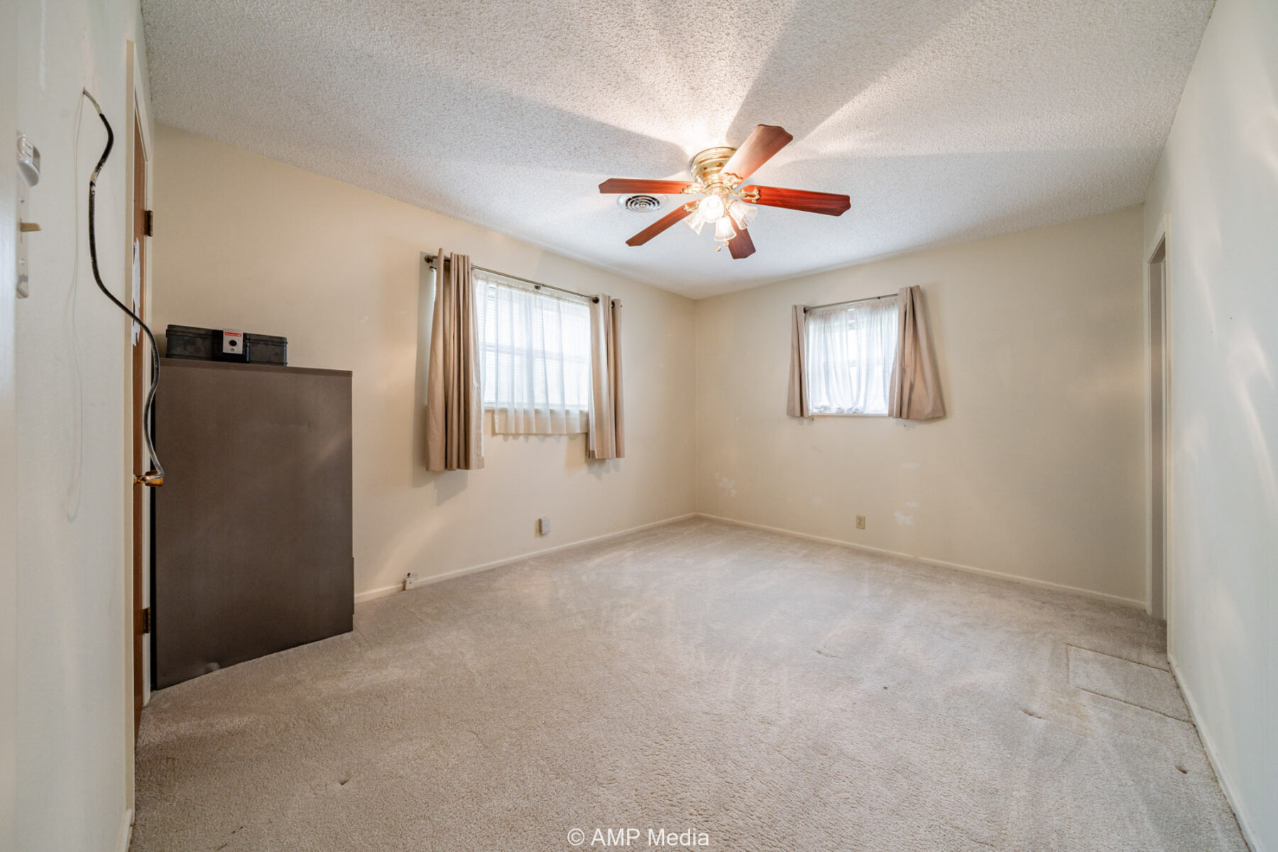 Property Photo 14 Property photograph 14