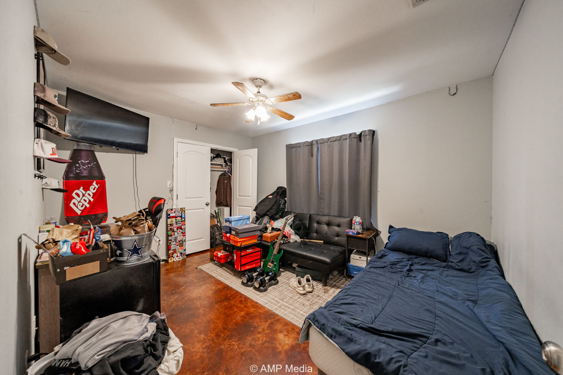 Property Photo 14 Property photograph 14