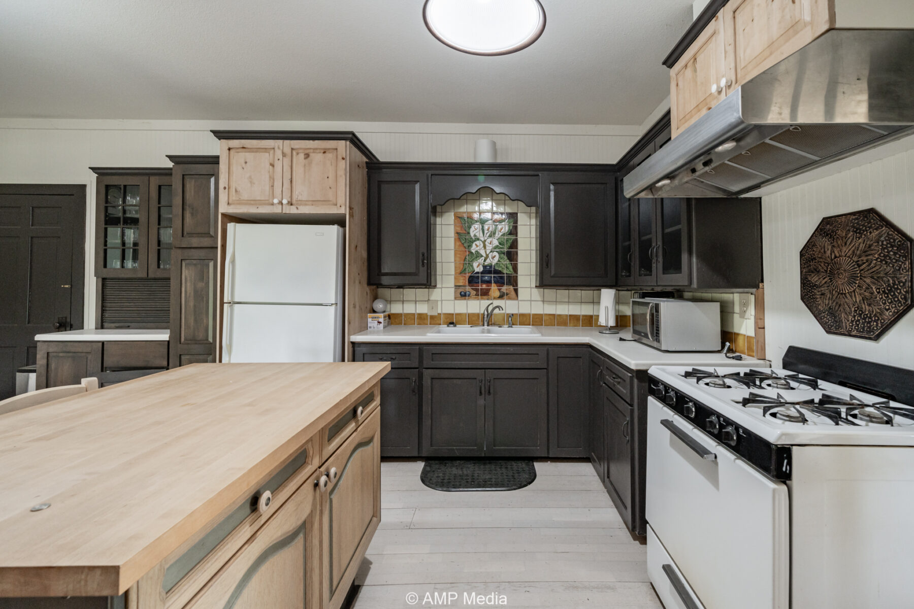 Property Photo 16 Property photograph 16