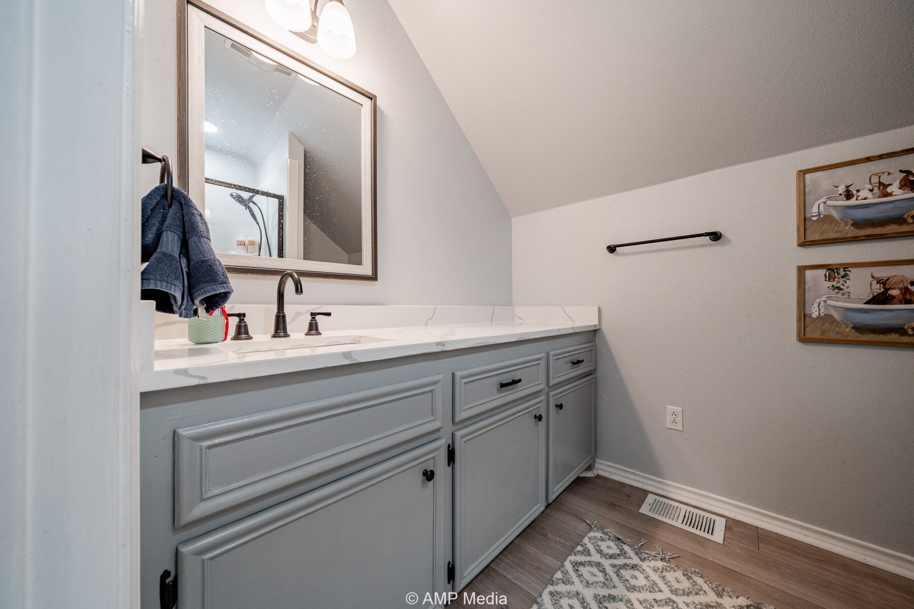 Property Photo 17 Property photograph 17