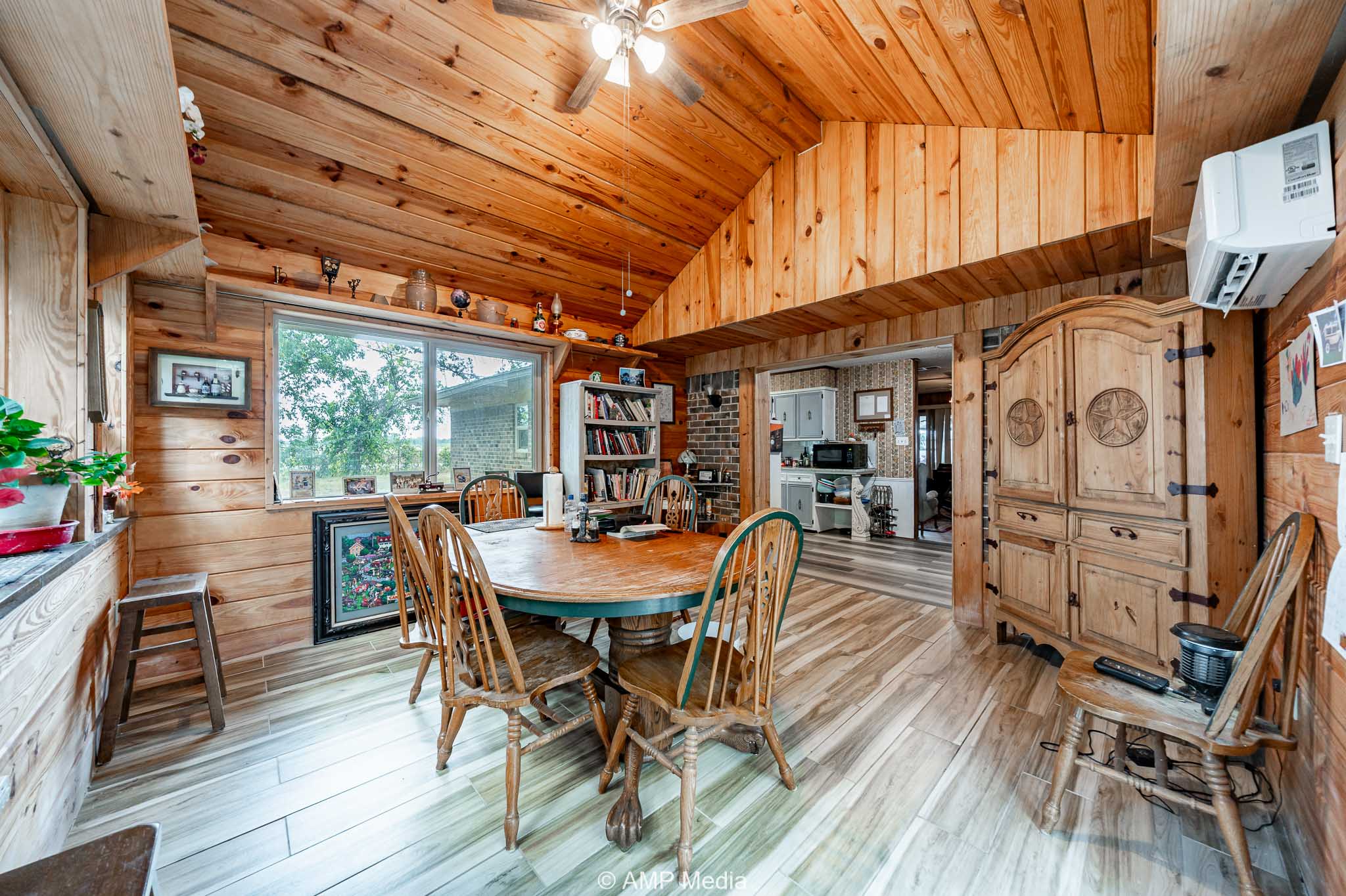 Property Photo 18 Property photograph 18