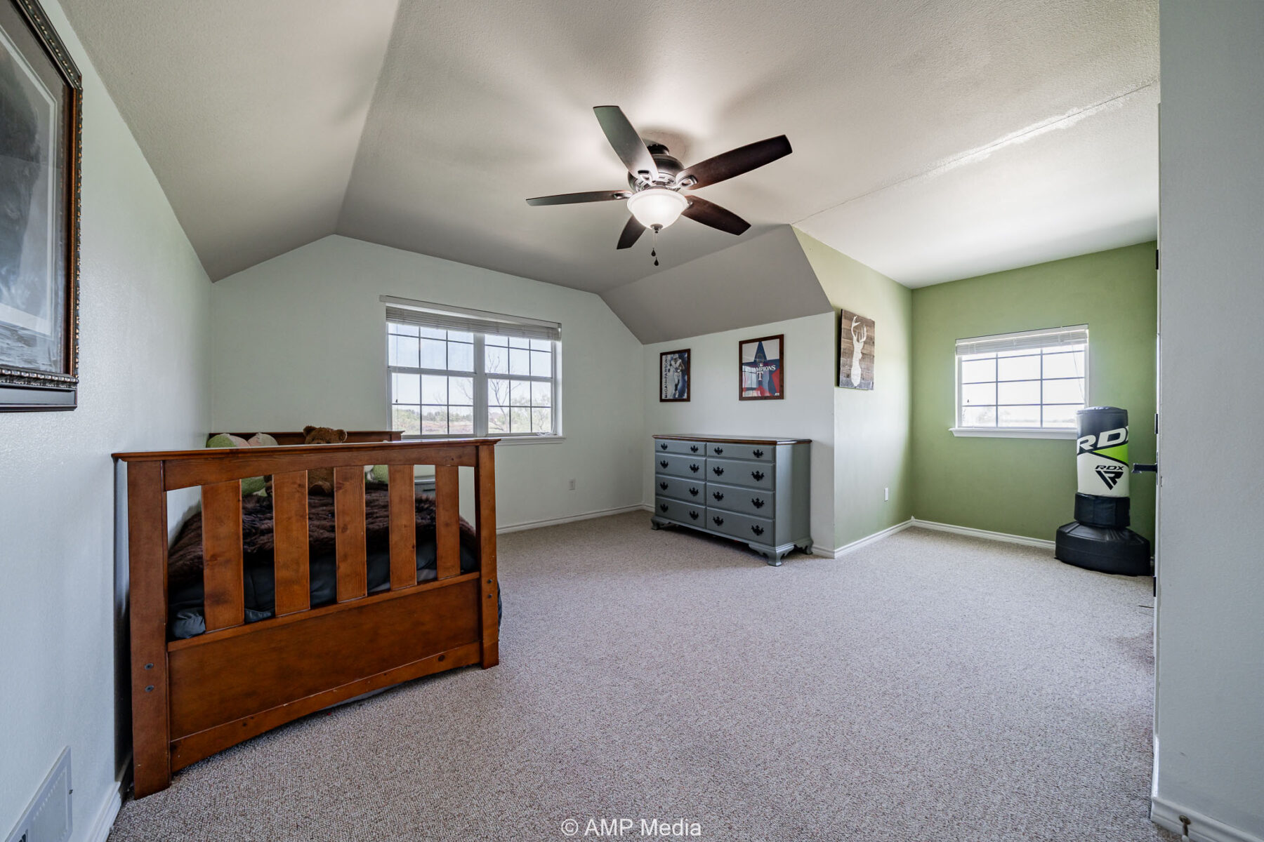 Property Photo 19 Property photograph 19