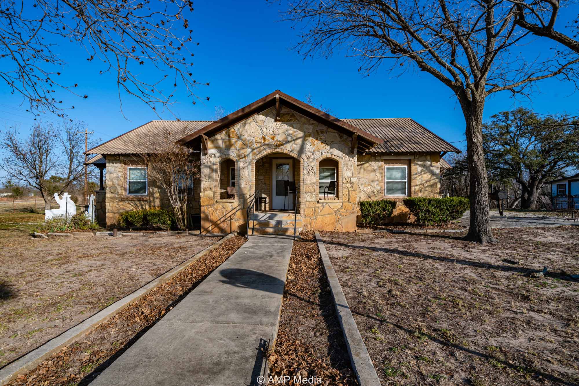 Property Photo 02 Property photograph 02