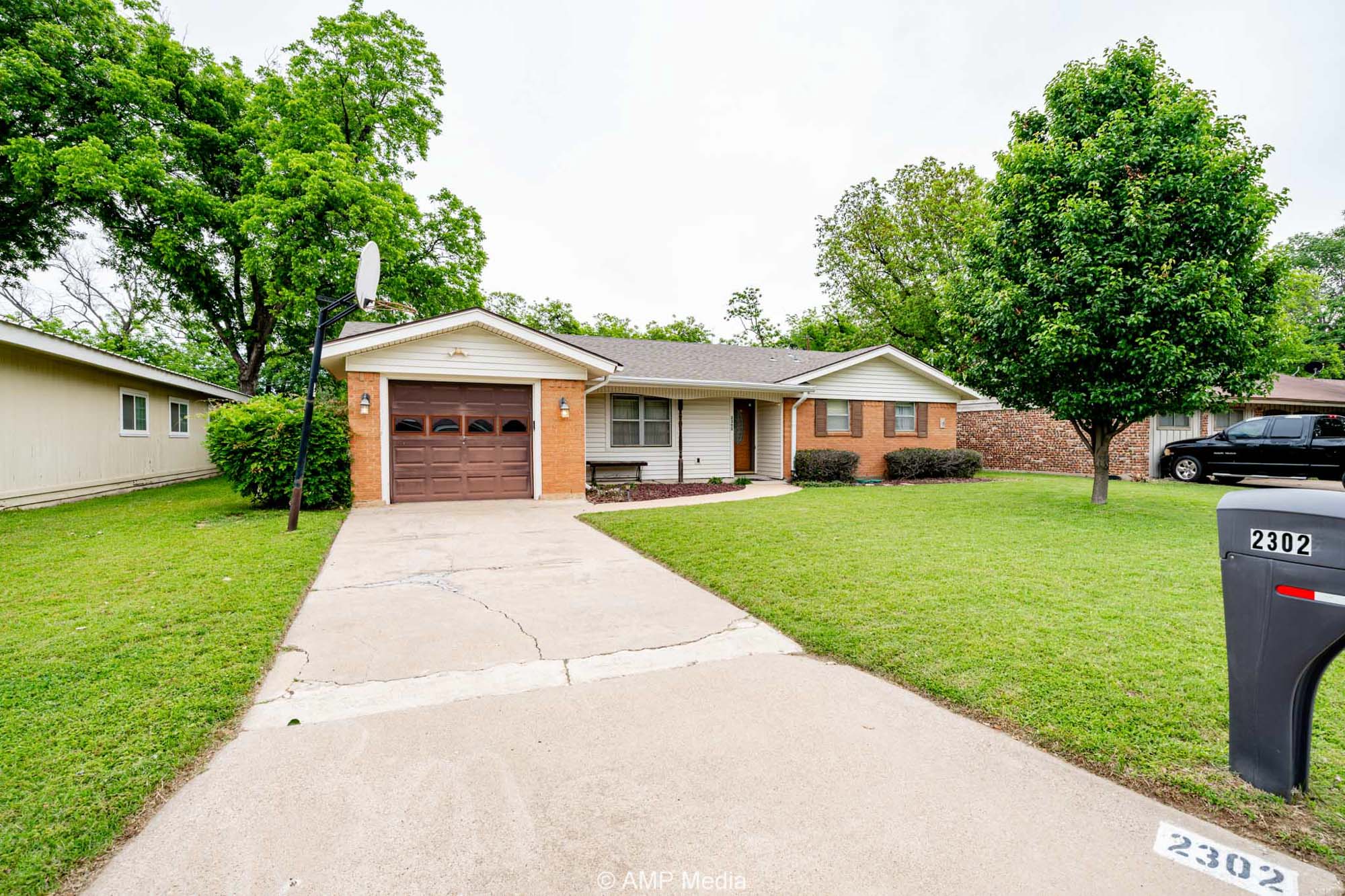 Property Photo 02 Property photograph 02