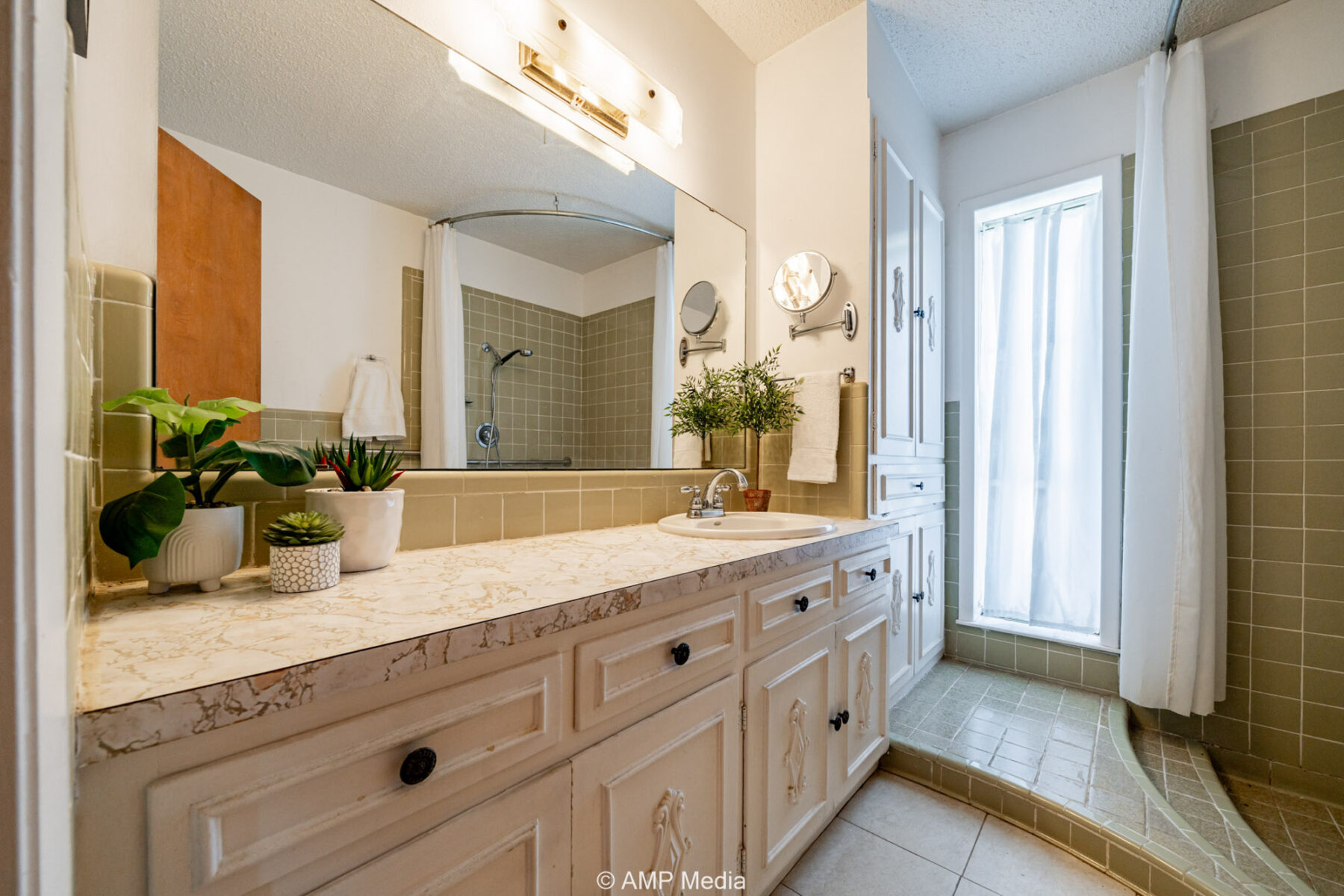 Property Photo 20 Property photograph 20