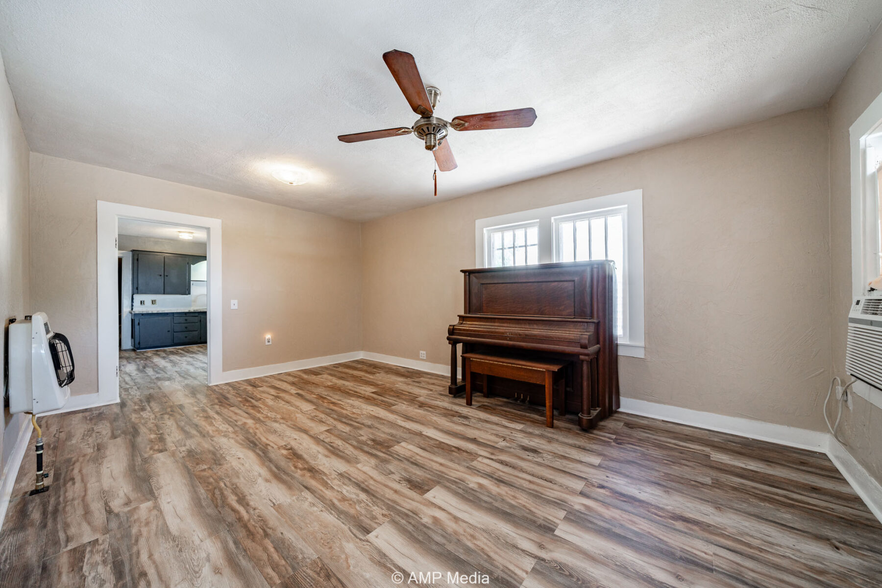 Property Photo 03 Property photograph 03