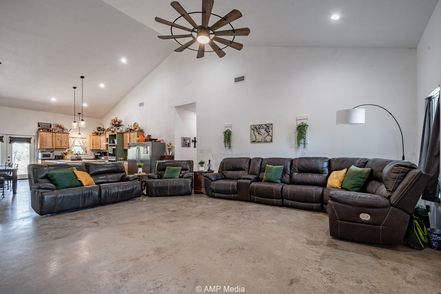 Property Photo 03 Property photograph 03