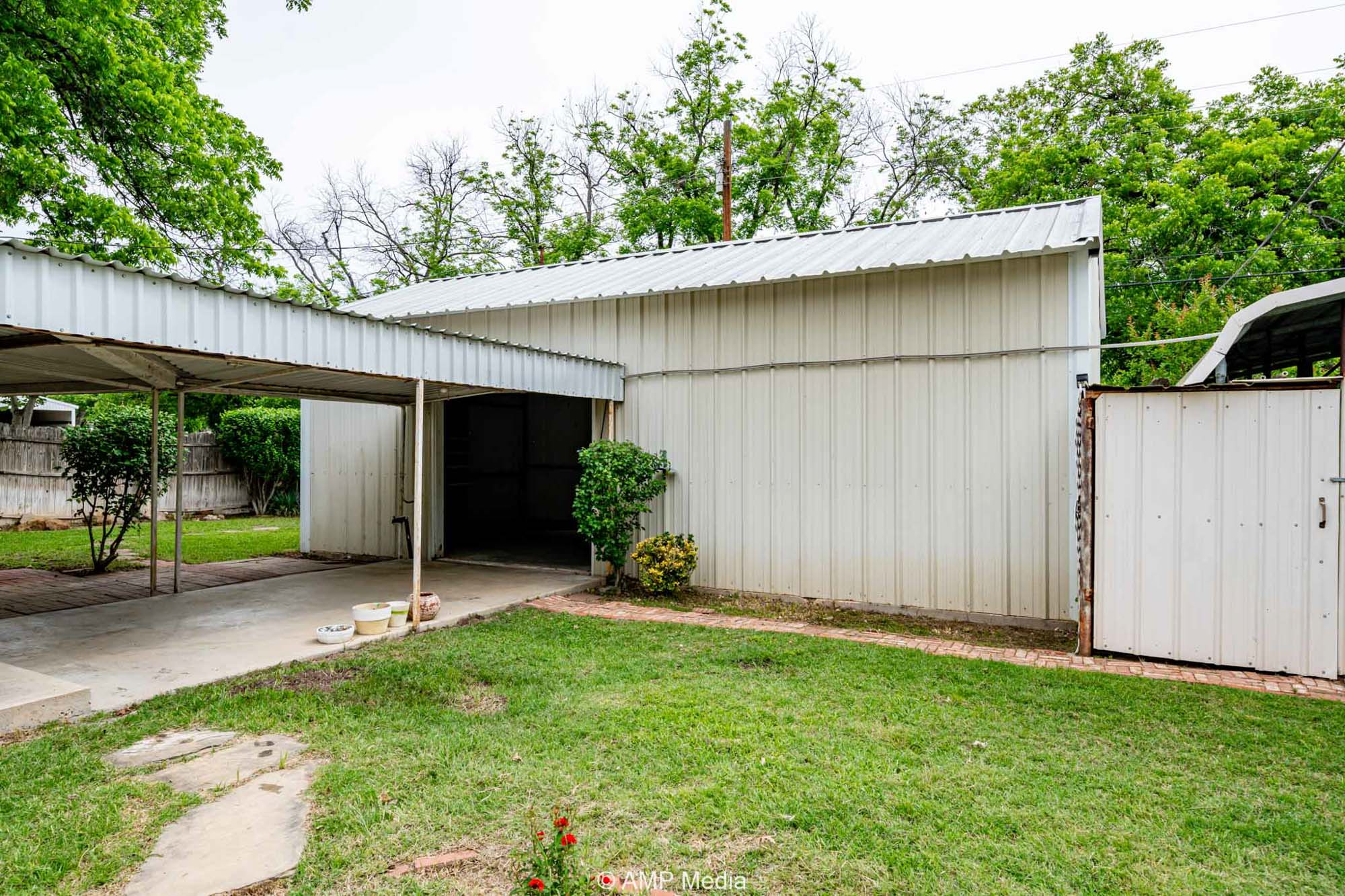 Property Photo 32 Property photograph 32