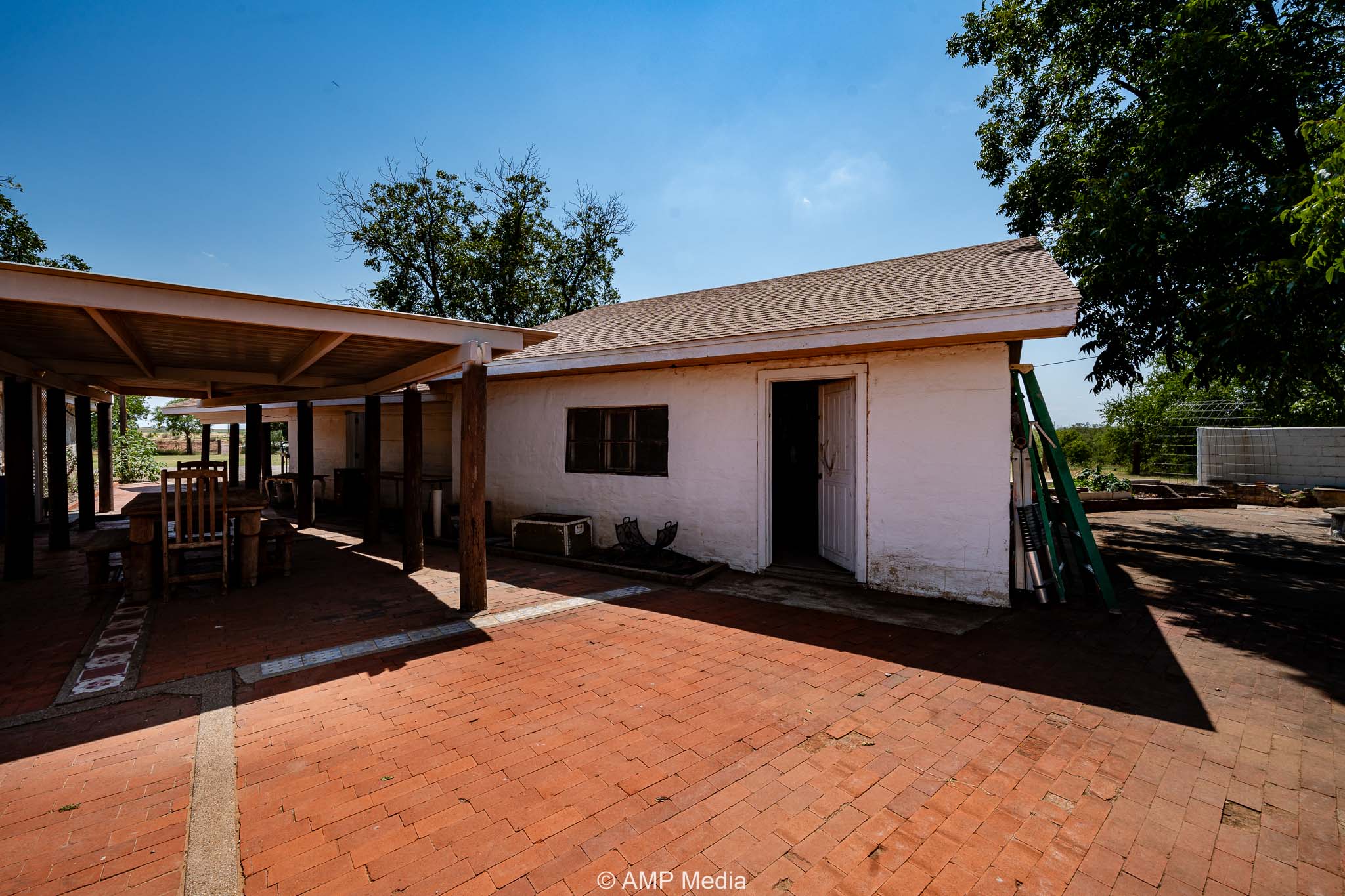 Property Photo 33 Property photograph 33