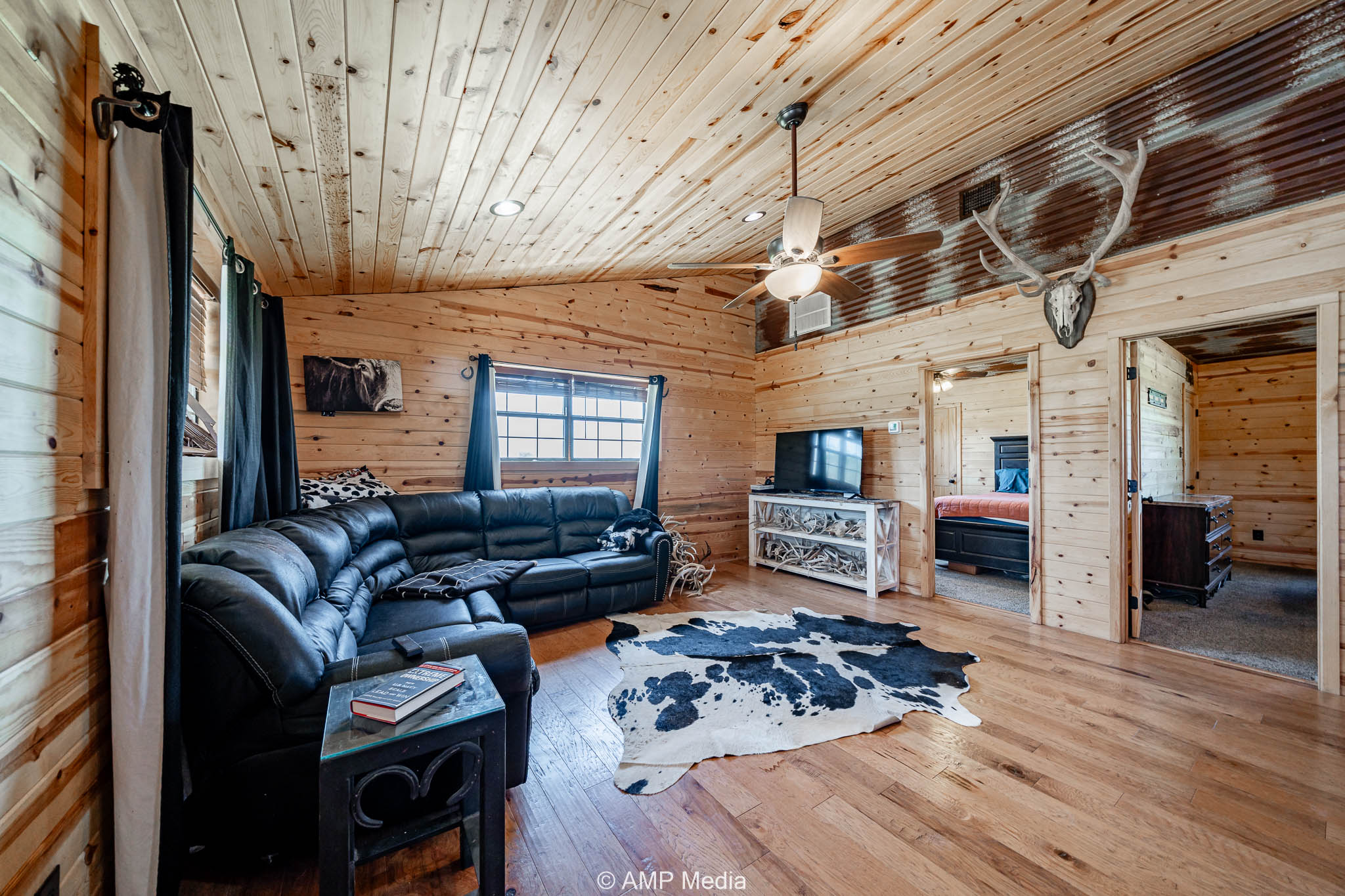 Property Photo 04 Property photograph 04