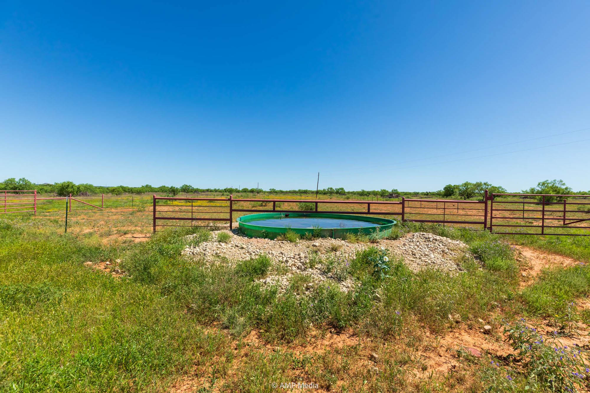 Property Photo 04 Property photograph 04