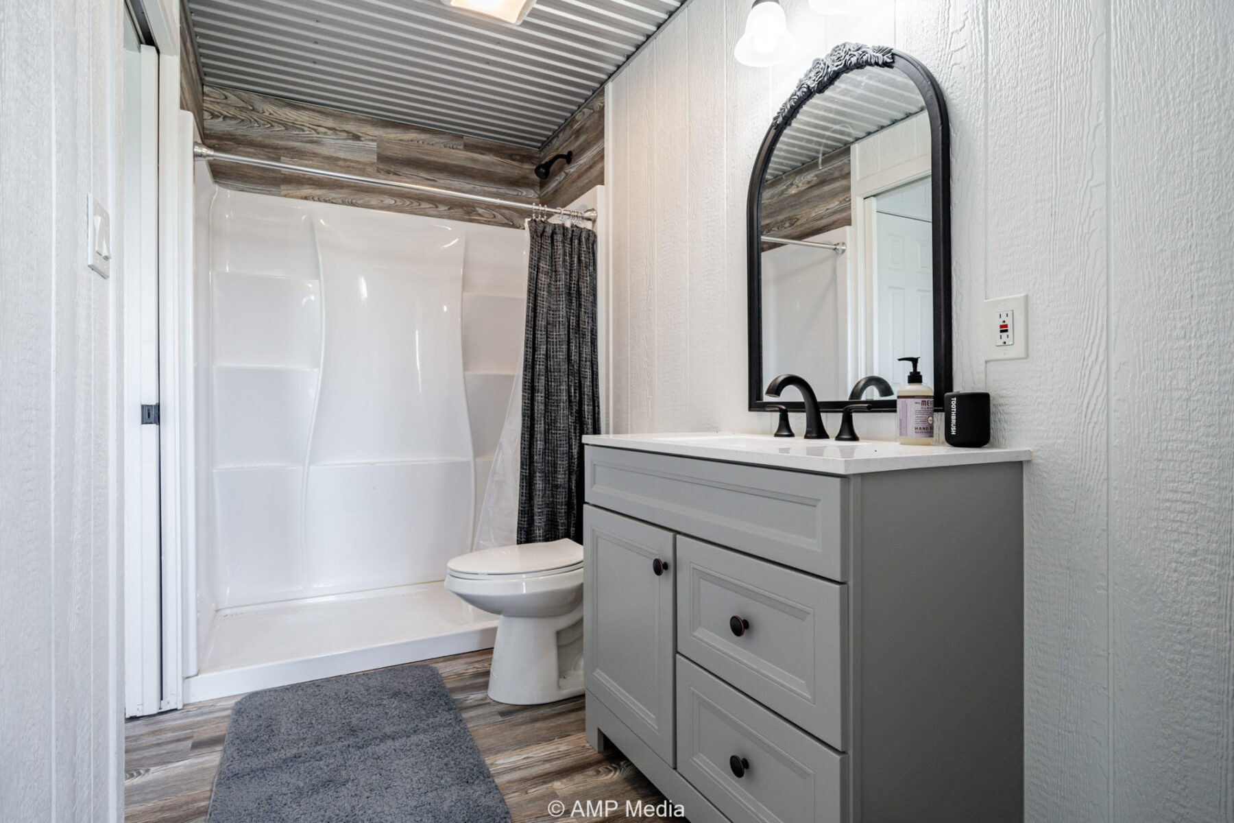 Property Photo 45 Property photograph 45