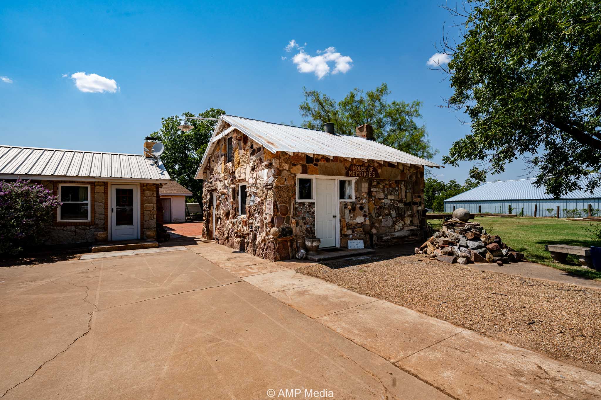 Property Photo 45 Property photograph 45