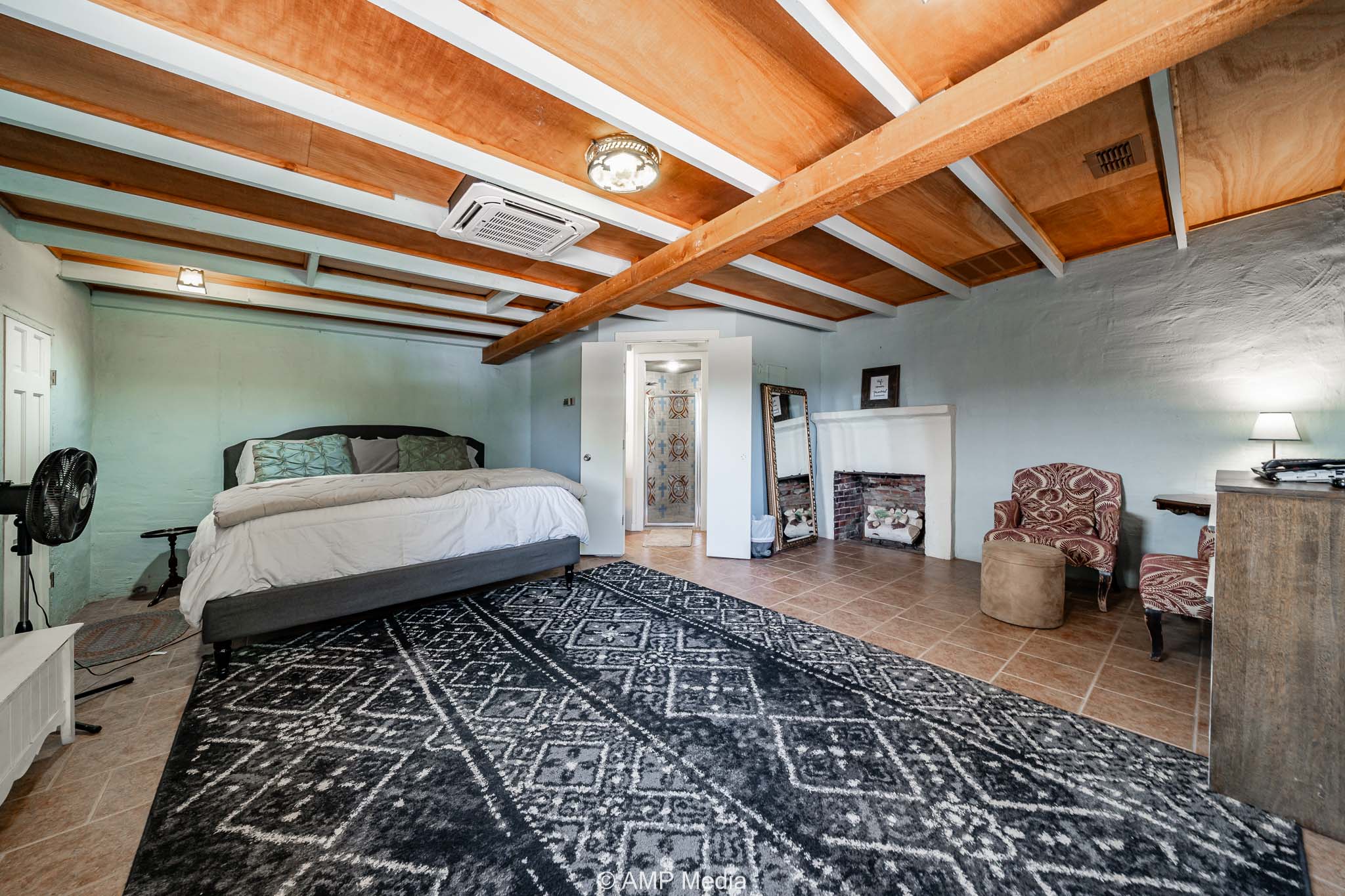 Property Photo 52 Property photograph 52