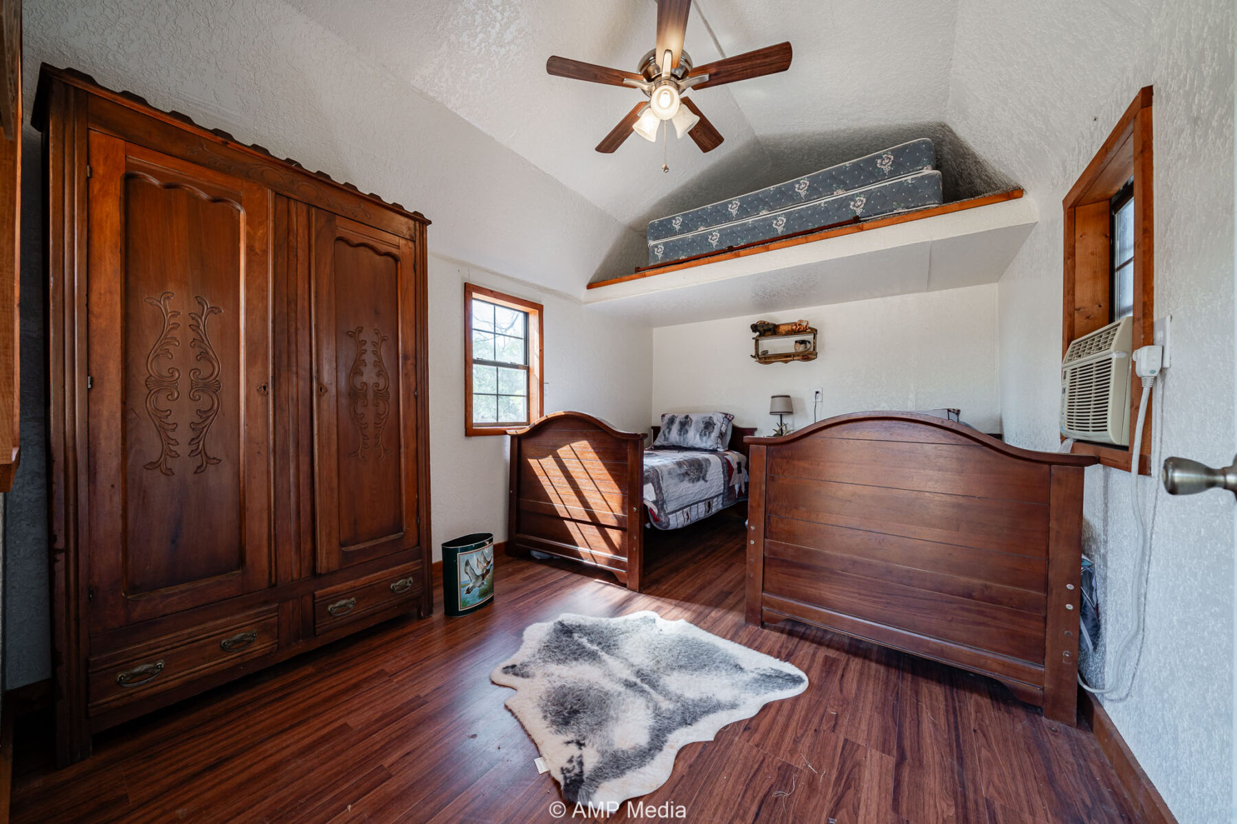 Property Photo 73 Property photograph 73