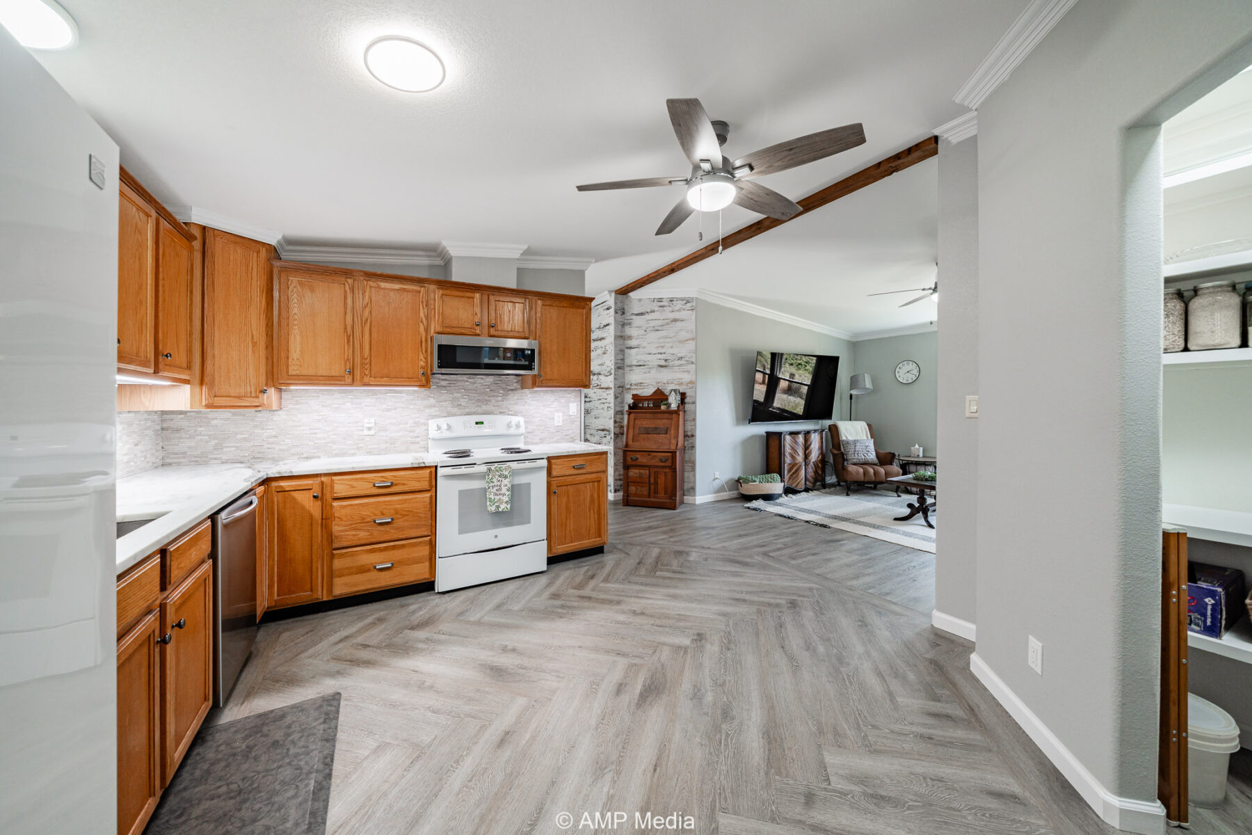 Property Photo 75 Property photograph 75