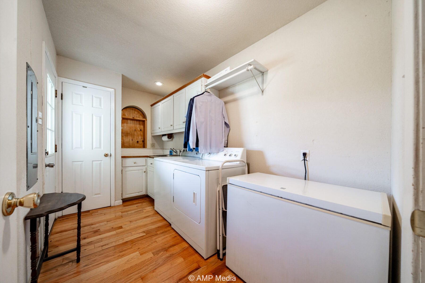 Property Photo 08 Property photograph 08