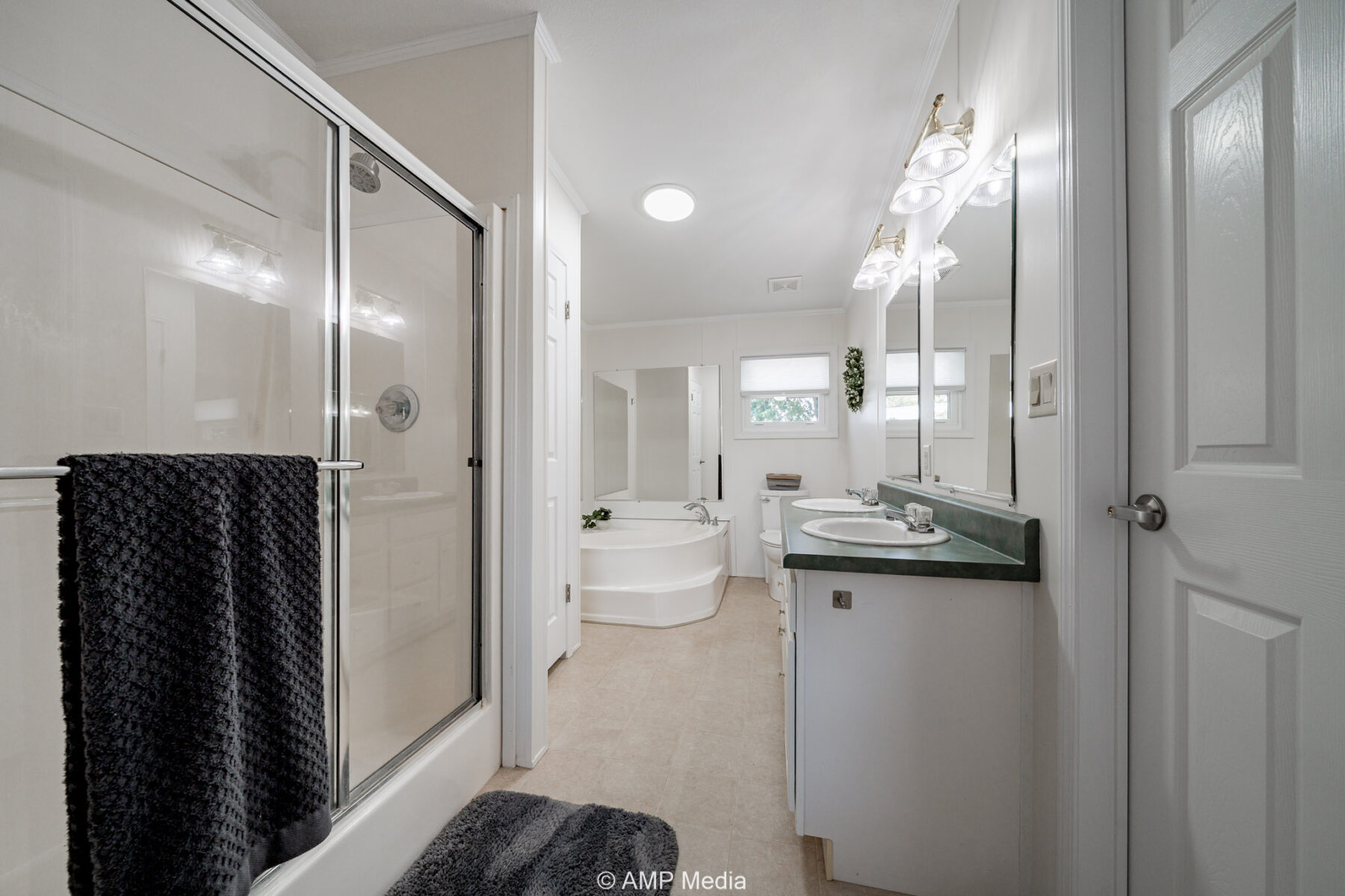 Property Photo 82 Property photograph 82