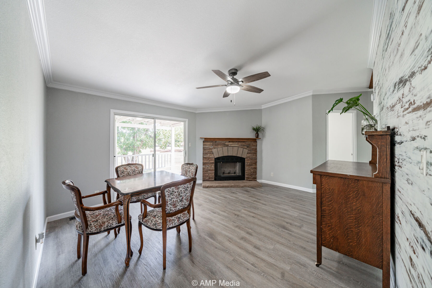 Property Photo 89 Property photograph 89