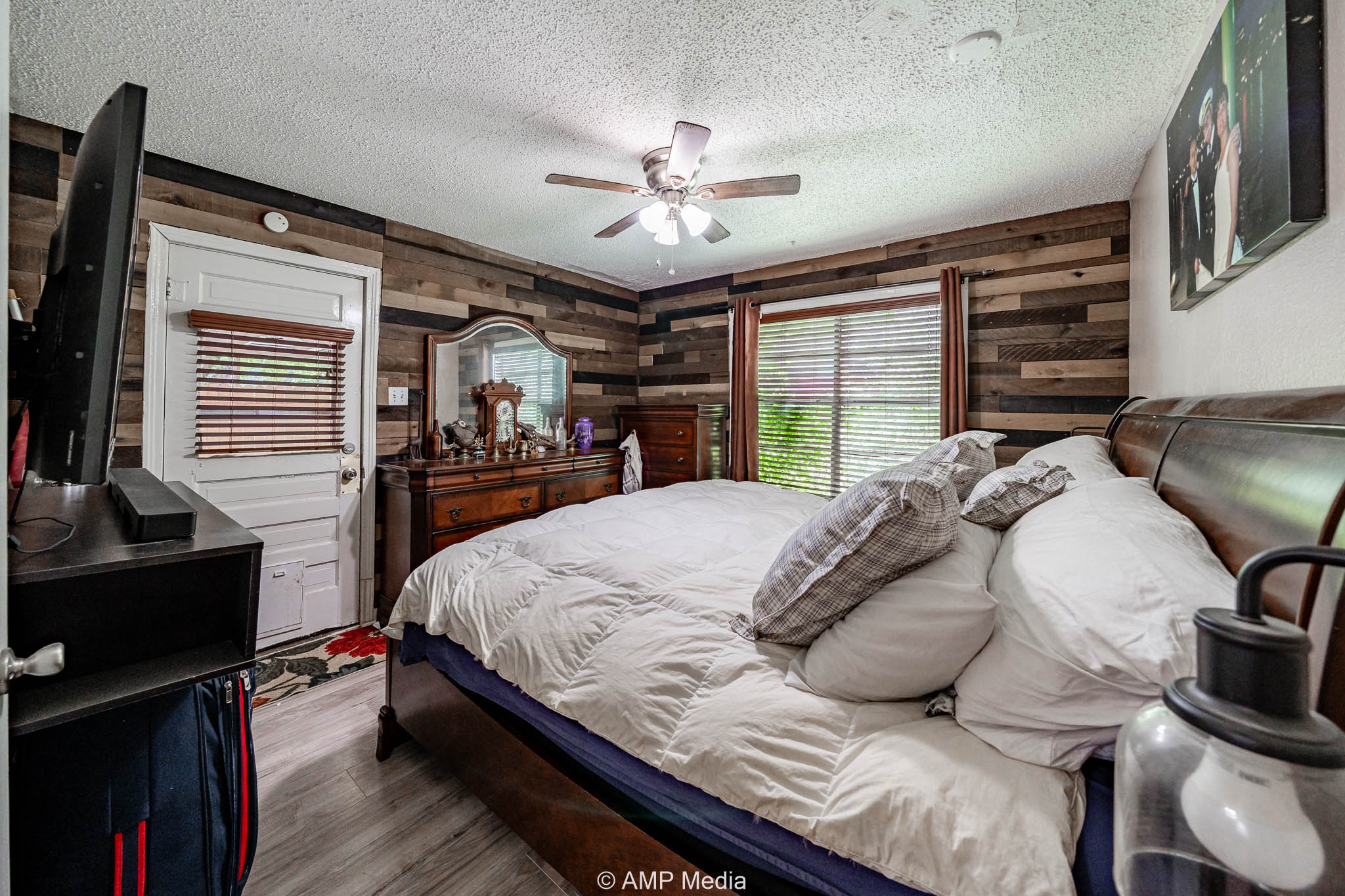 Property Photo 09 Property photograph 09