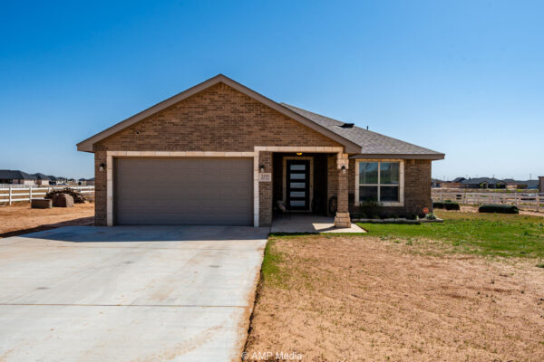 Property photograph 01