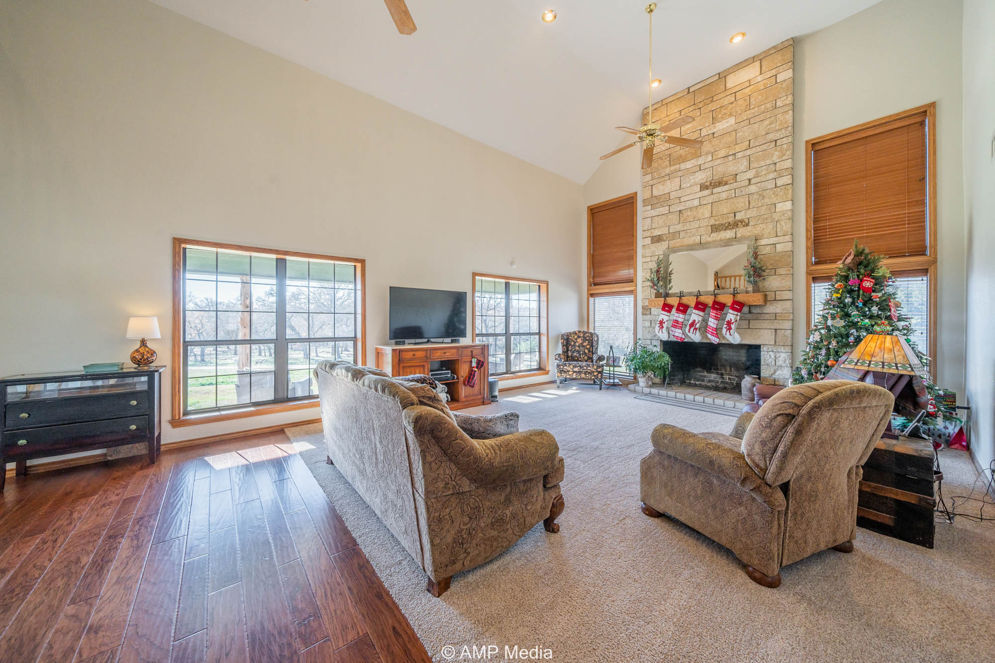 Property Photo 10 Property photograph 10