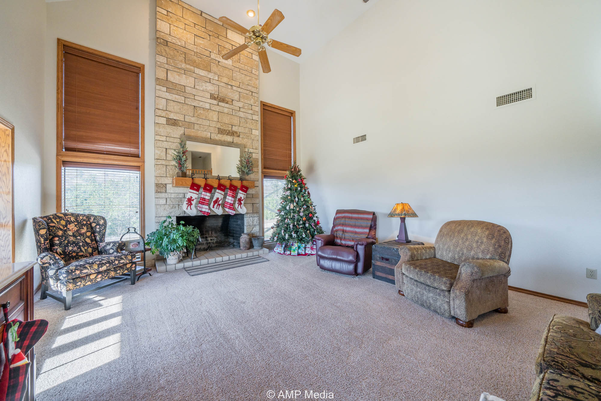 Property Photo 12 Property photograph 12