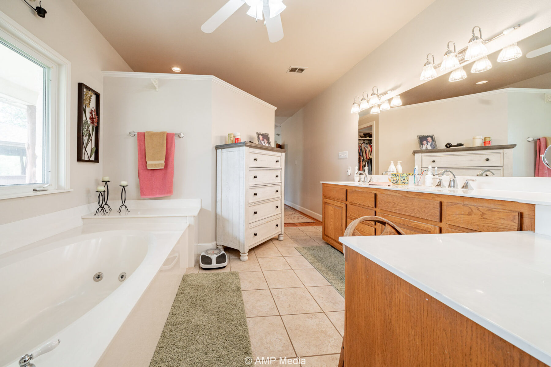 Property Photo 15 Property photograph 15