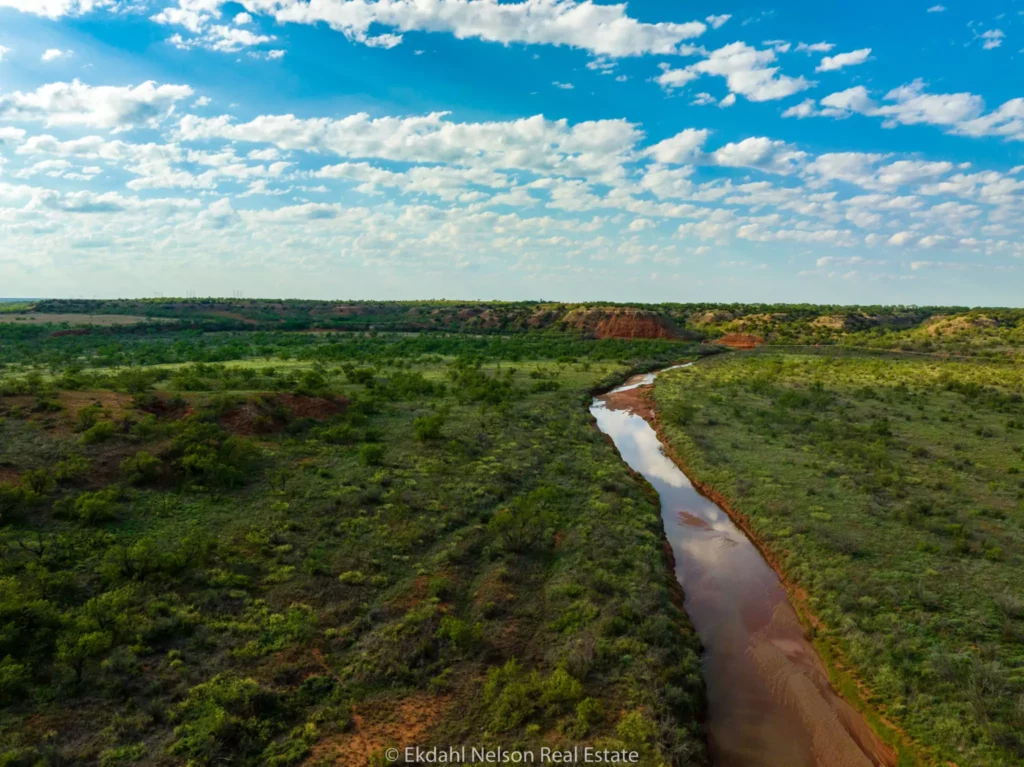 Image of stream to convey hunting Land in Texas - Ekdahl Nelson Real Estate