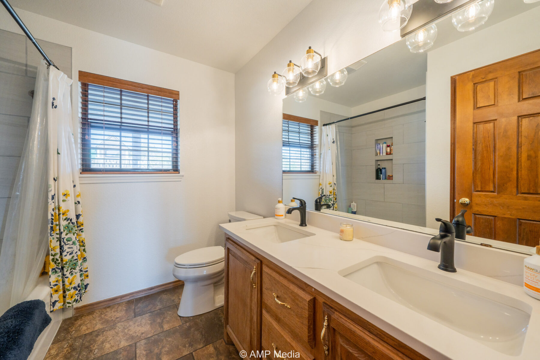 Property Photo 23 Property photograph 23