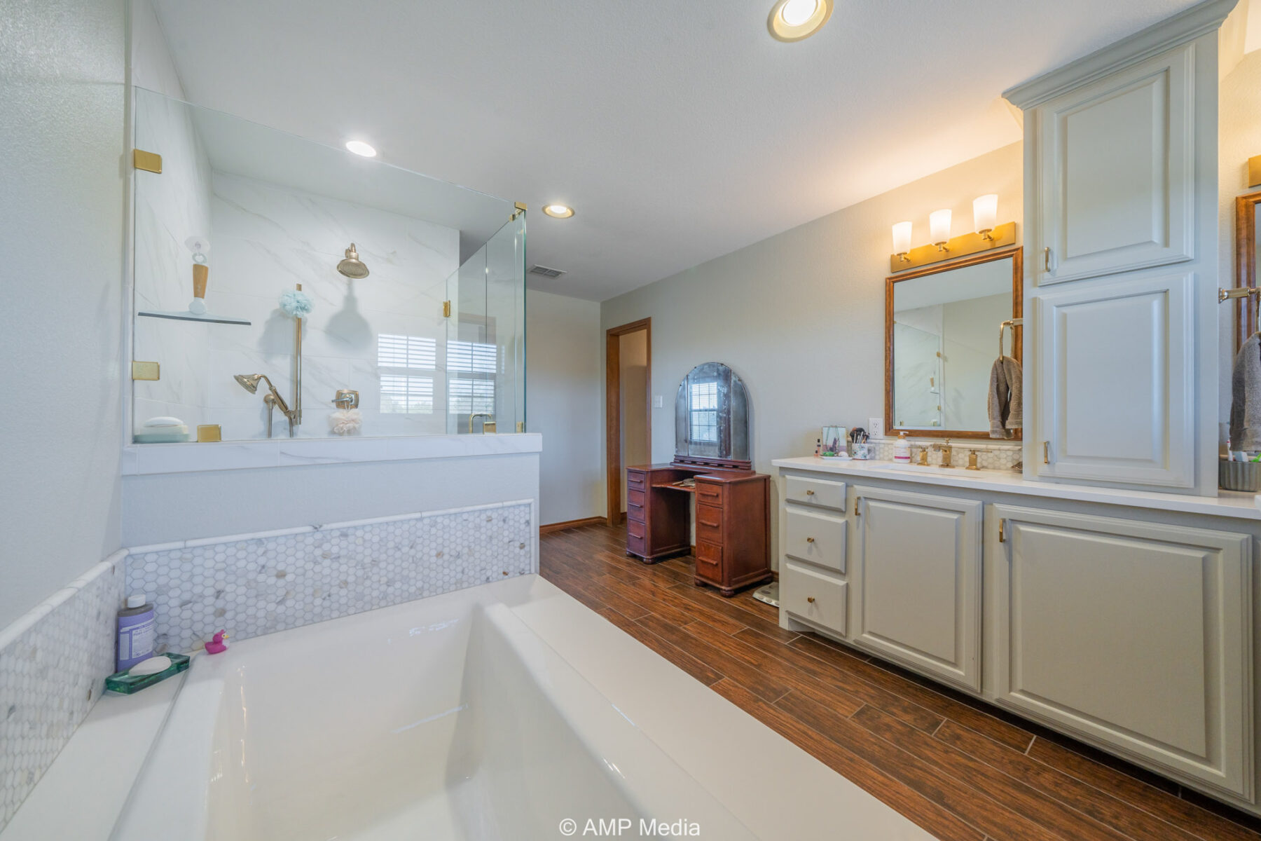 Property Photo 35 Property photograph 35